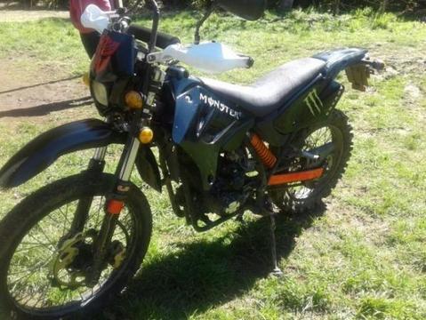 Moto de 200 cc