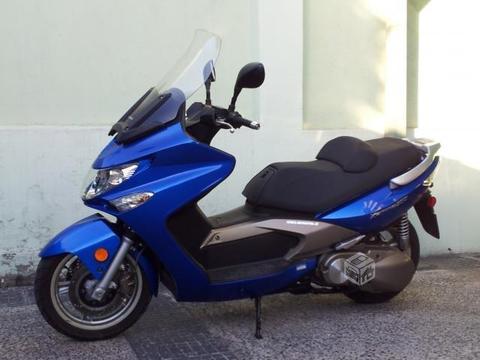 Kymco xciting 500cc scooter