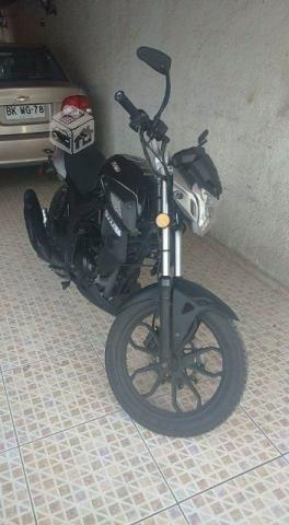 Moto um xtreet 140