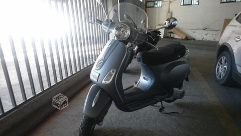 Vespa LX150 2014