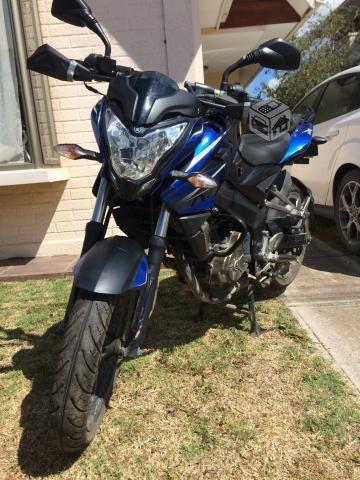 Bajaj pulsar 200ns