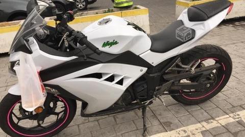 Kawasaki ninja300