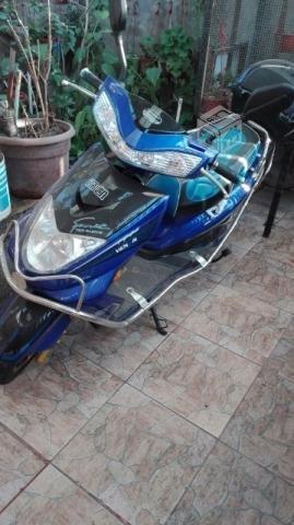 Moto electrica impecable