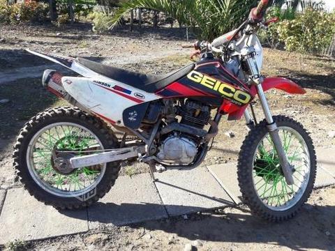 Honda crf 230