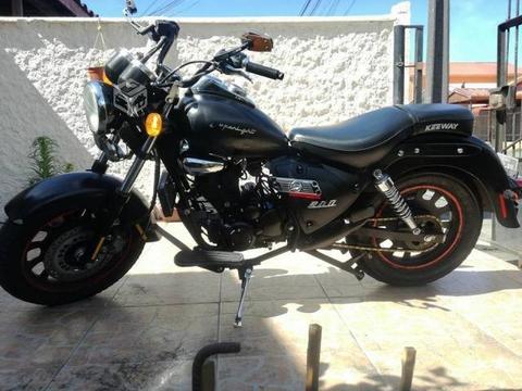 Keeway Superlight 200