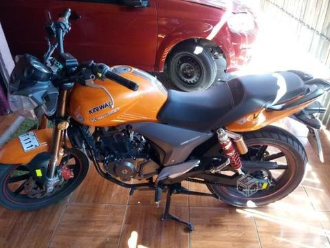 Moto keeway rkv 200cc s