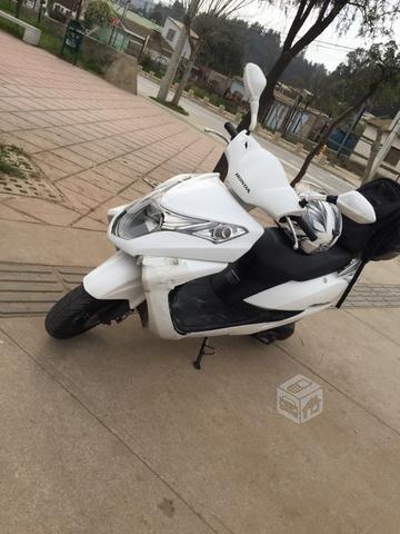Moto scooter honda new elite