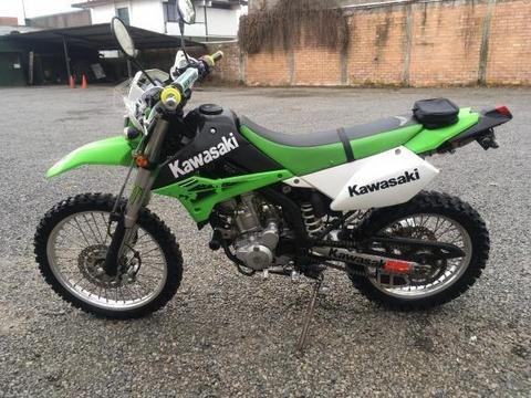 Kawasaki klx 250 2011