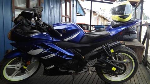 Yamaha R15