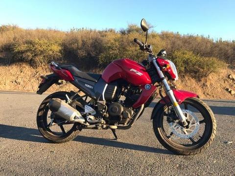 Moto yamaha fz16