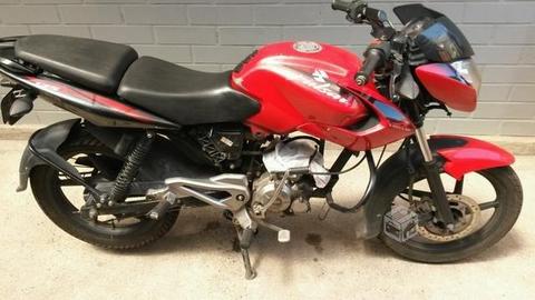 Pulsar 135 en desarme