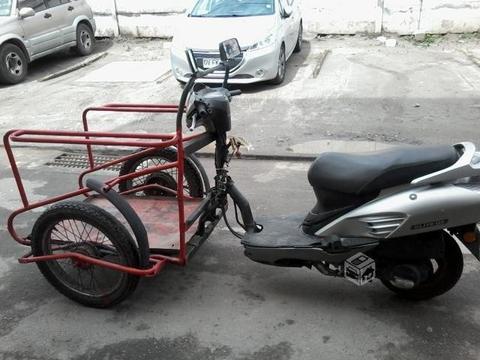 Triciclo de carga con moto honda elite 125cc con