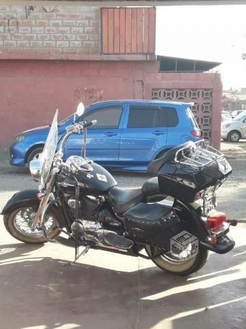 Suzuki Boulevard 800cc