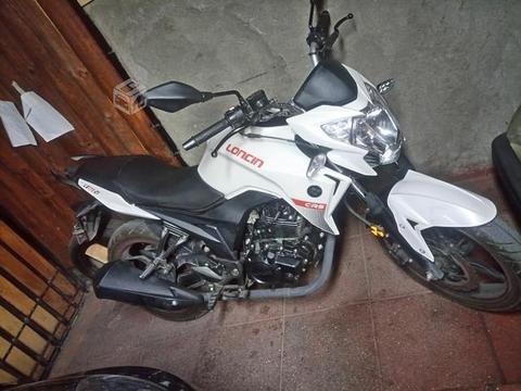 Moto loncin cr5 es de 180 cc unico dueño