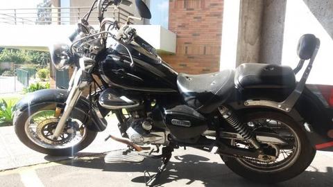 Moto 250 cc renegade