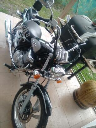 Moto gz150