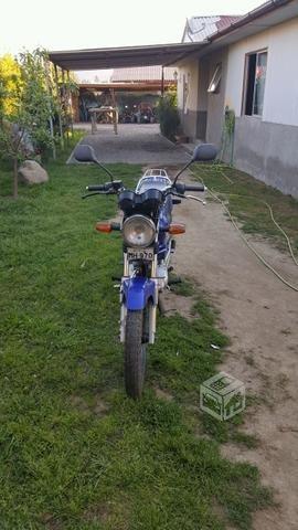 Moto yamaha YBR125