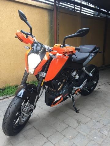 Duke 200 (impecable)