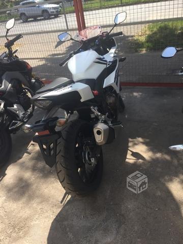 Honda CBR 500 hermosa 2018