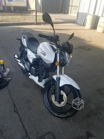 Moto keeway RKS 125cc