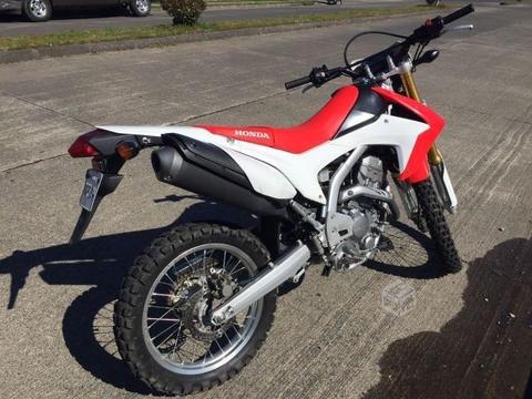 Moto honda 2017 250cc