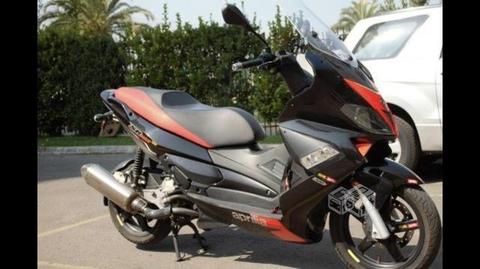 Aprilia Sr Max 300