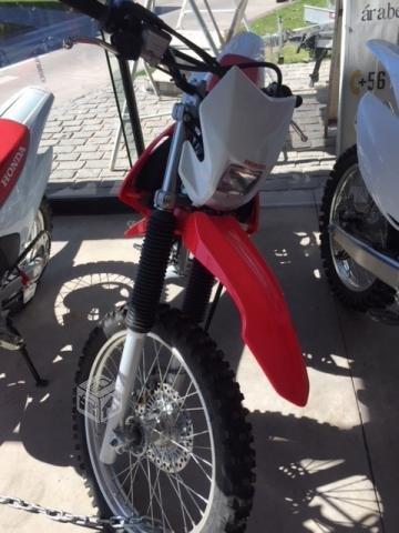 Honda crf 230 año 2017