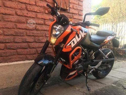 Ktm duke 200