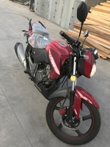 Moto lifan rx200