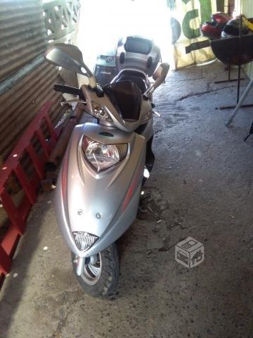 moto scooter año 2017