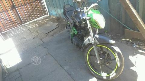 Moto Um Xtreet