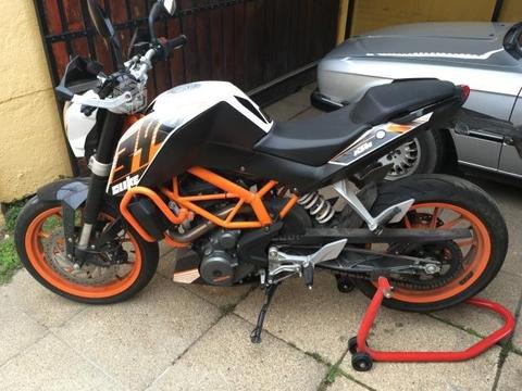 KTM DUKE 390 2014