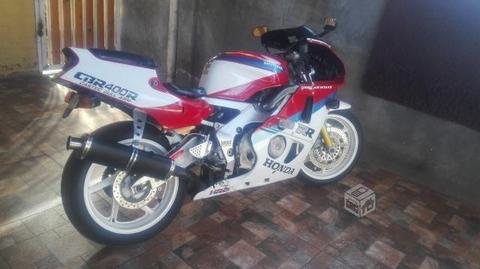 Honda cbr400rr