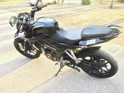 Pulsar ns200