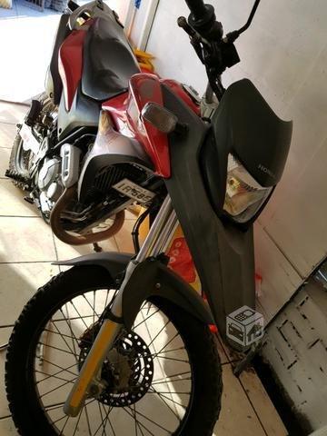 Moto xre 300