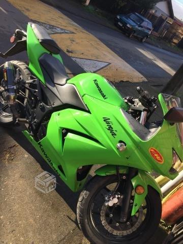 Kawasaki ninja 250