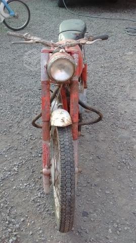 Moto montesa año 1947