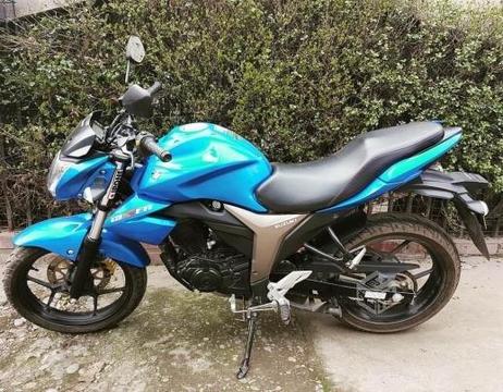 Suzuki gixxer