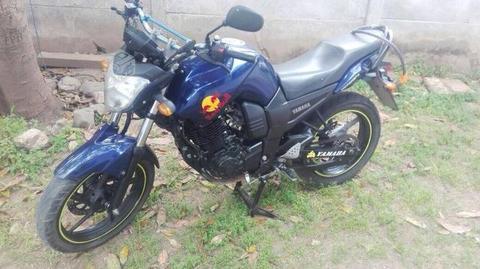 Yamaha FZ 16