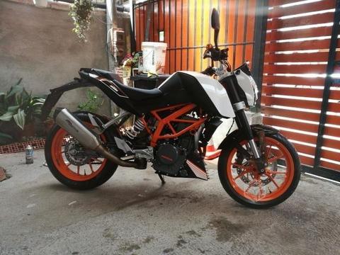 KTM, duke 390, año 2015