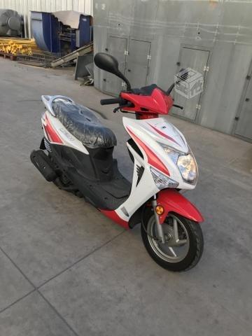 Moto scooter lifan 125 cc