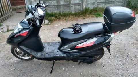 Moto scooter keeway Nova