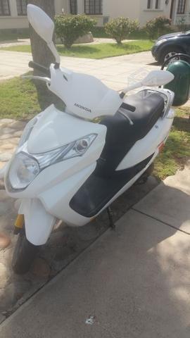 Moto Scooter Honda