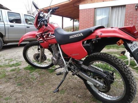 Moto Honda xl200