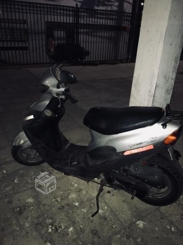 moto scooter kymco