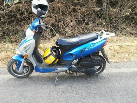 moto scooter takasaki
