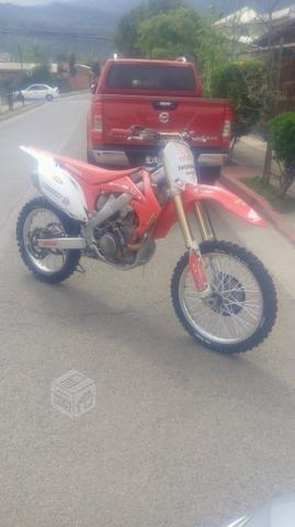 Honda crf 250 r inyectada