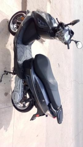 Motocicleta, Moto scooter, marca kinlon