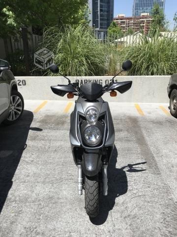 Moto scooter Yamaha YW-125 BWs