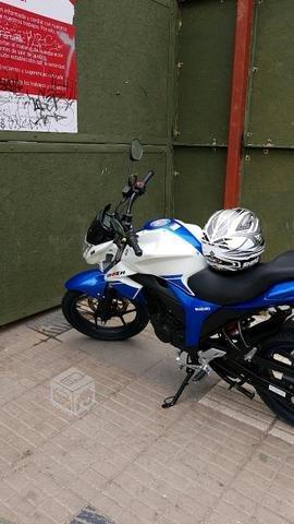 moto suzuki GIXXER FI 150cc